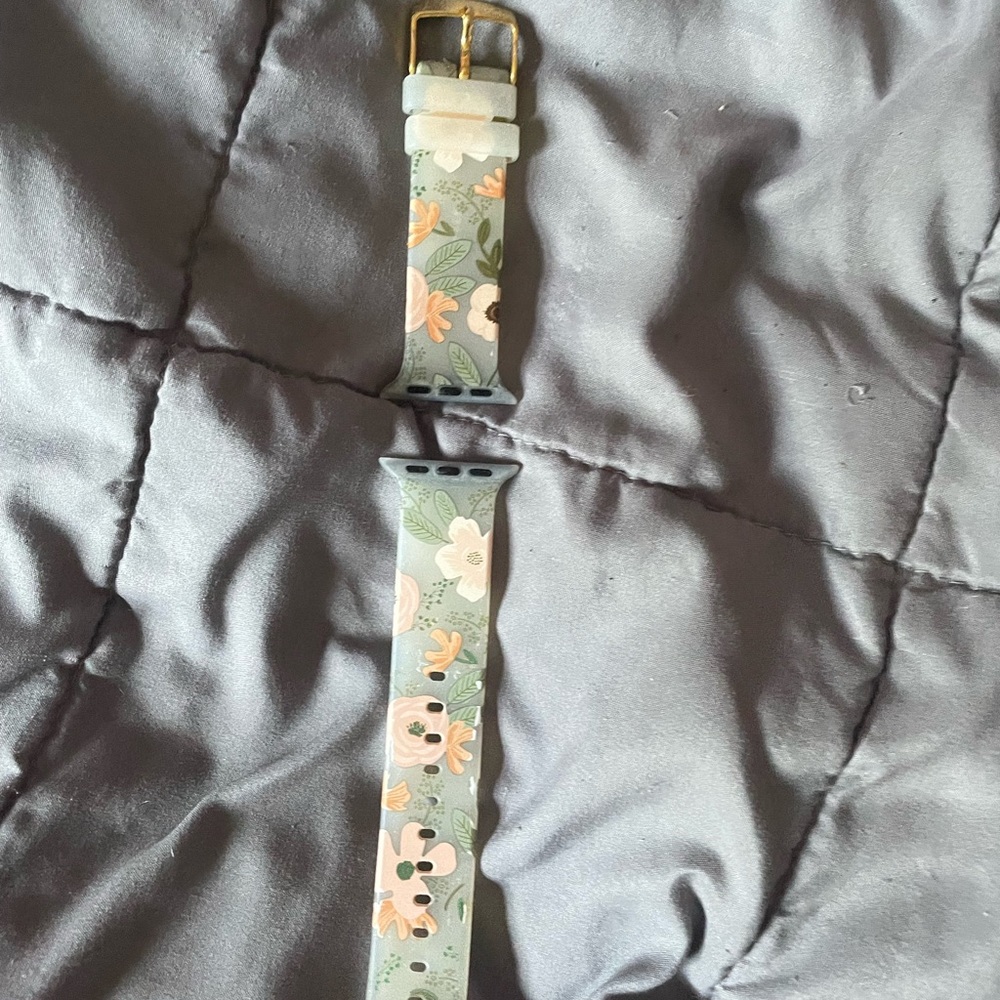 Kate spade apple watch series 3 watch band, size 38mm adjustable